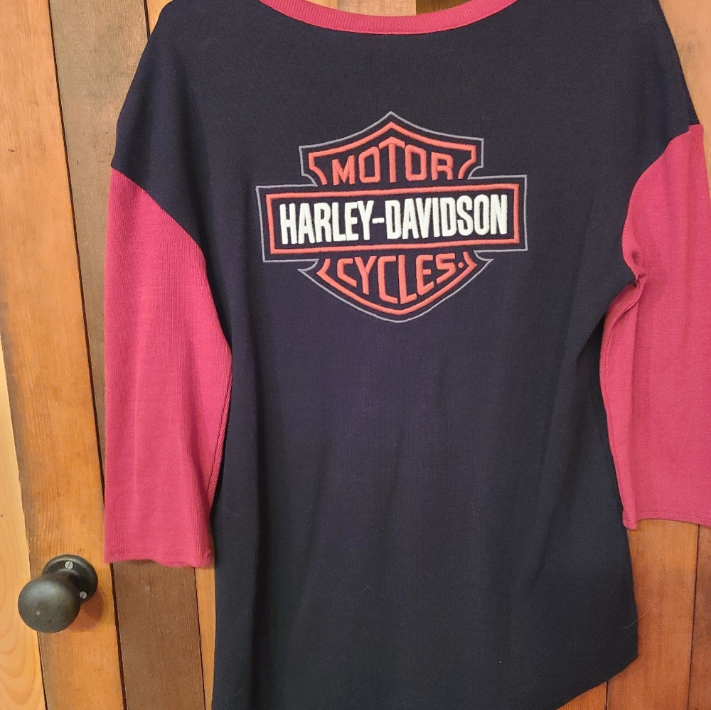 Harley Davidson - Picture 2 of 4